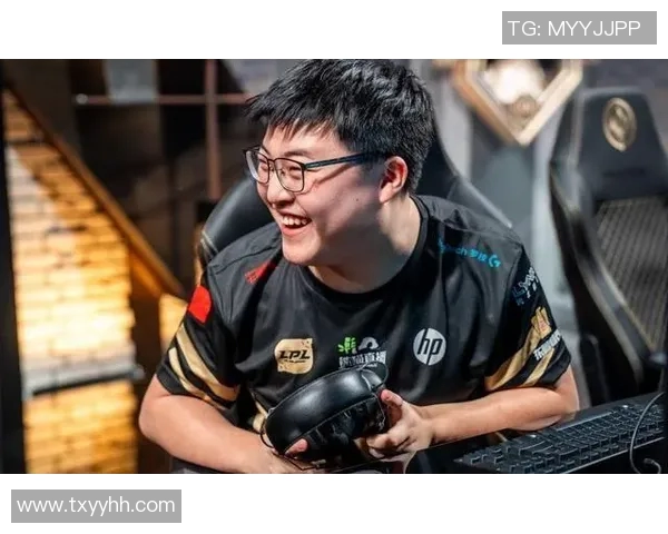 RNG在精英赛积分榜上以90分稳居第一位置竞争愈发激烈